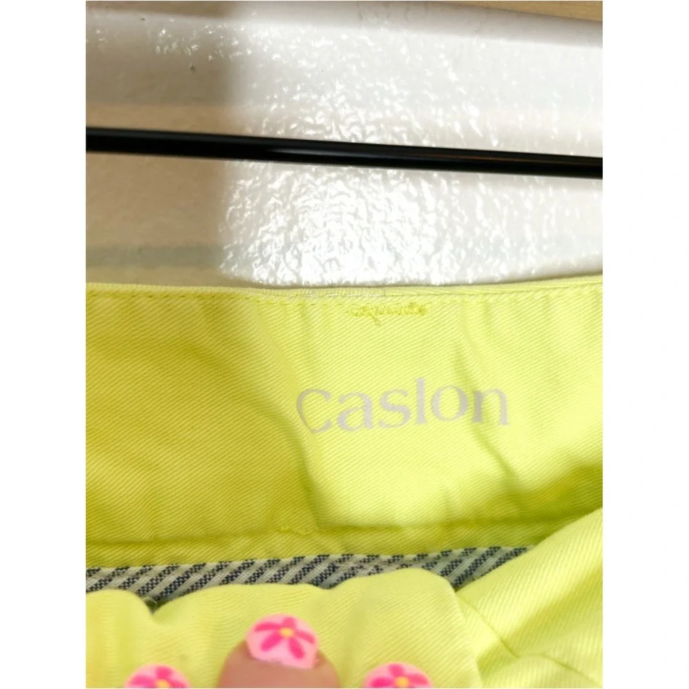 Caslon Nordstrom Women's Colorful Neon Yellow‎ Green Shorts 10